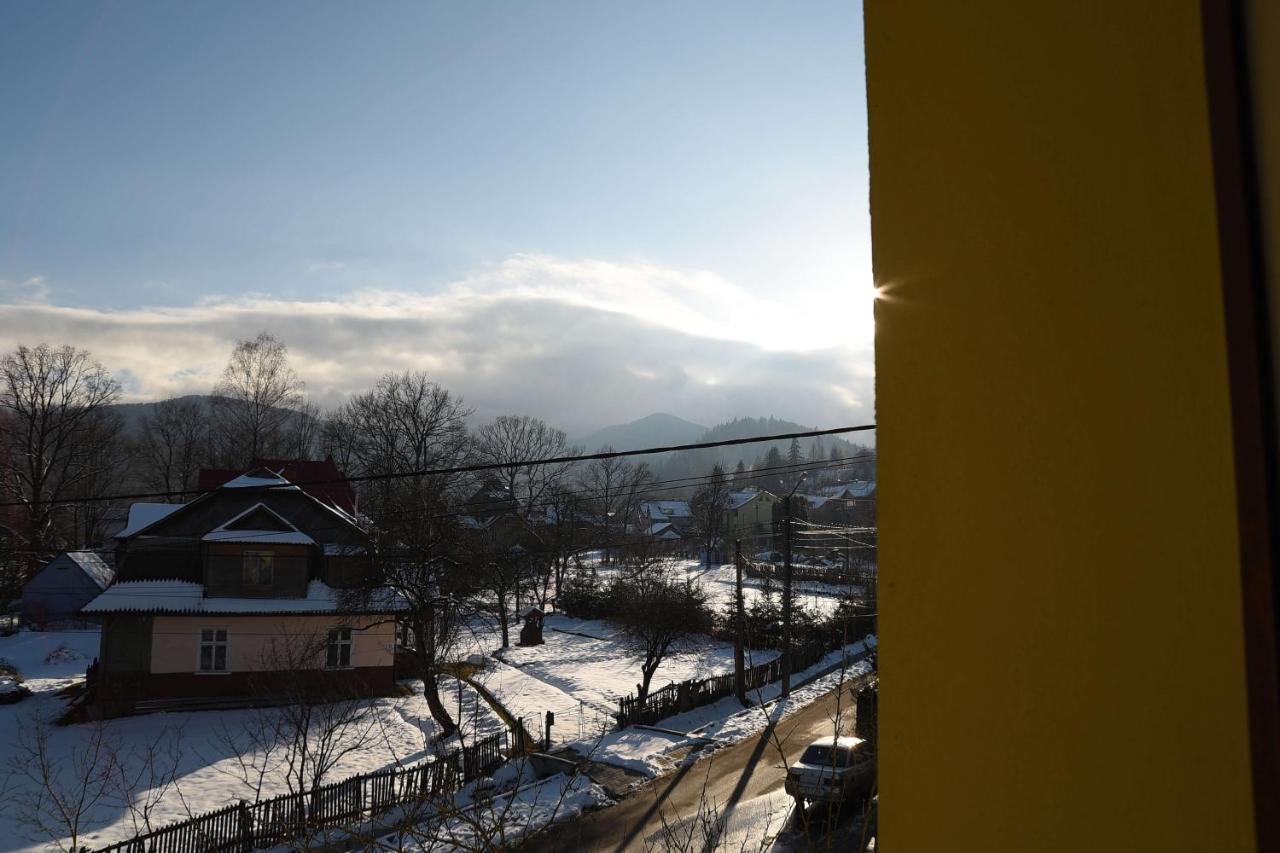 Oskolok Dovbusha Mini-Hotel Iaremcea Exterior foto