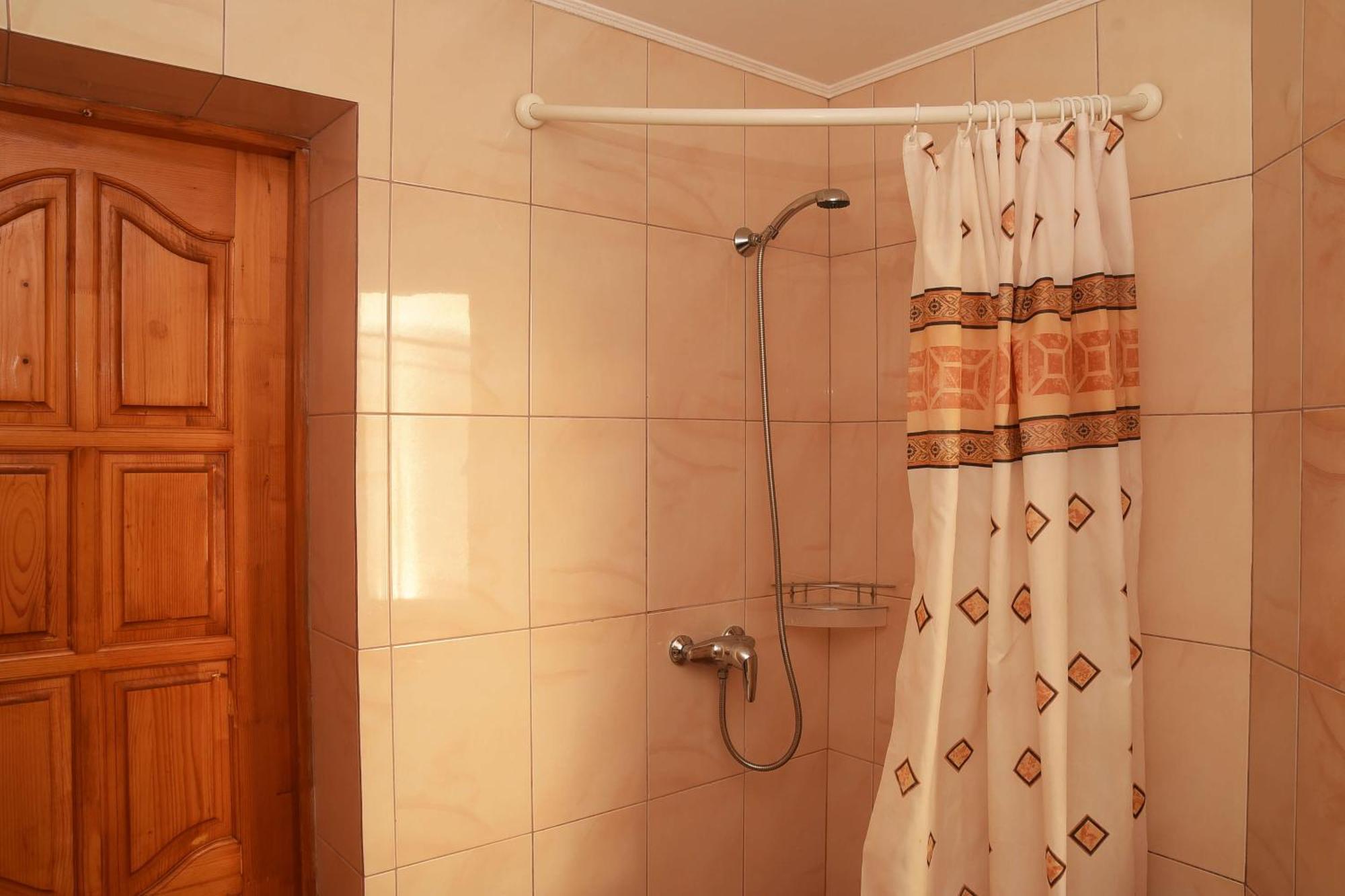 Oskolok Dovbusha Mini-Hotel Iaremcea Exterior foto