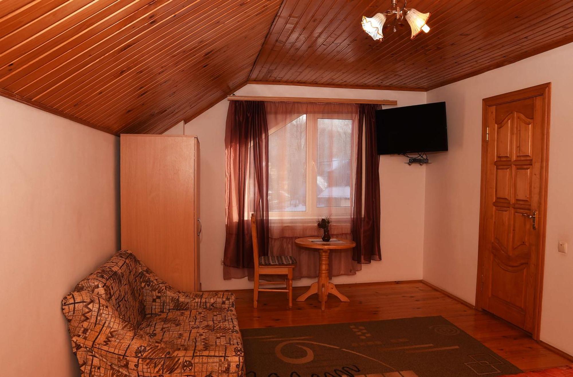 Oskolok Dovbusha Mini-Hotel Iaremcea Exterior foto