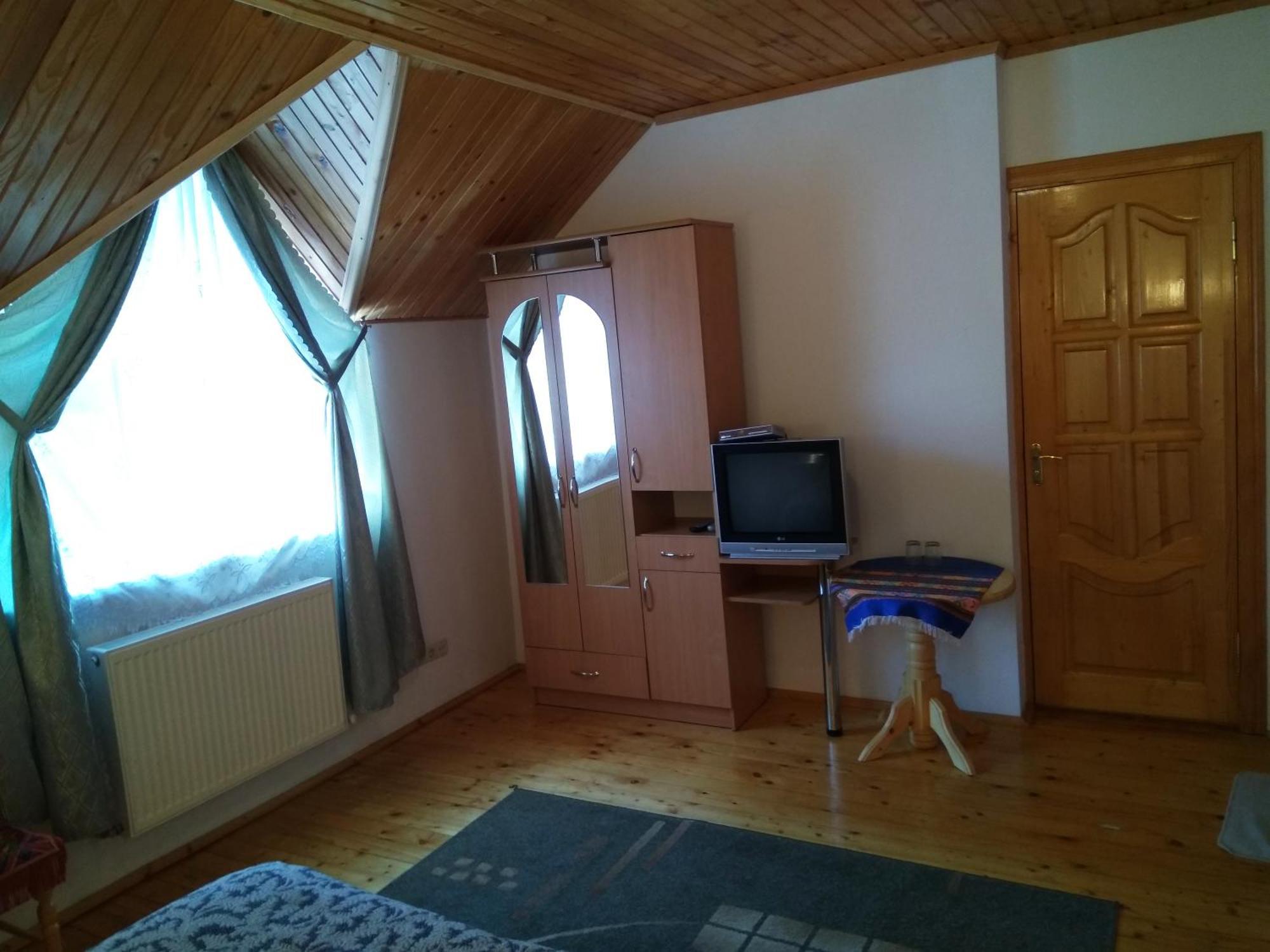 Oskolok Dovbusha Mini-Hotel Iaremcea Cameră foto