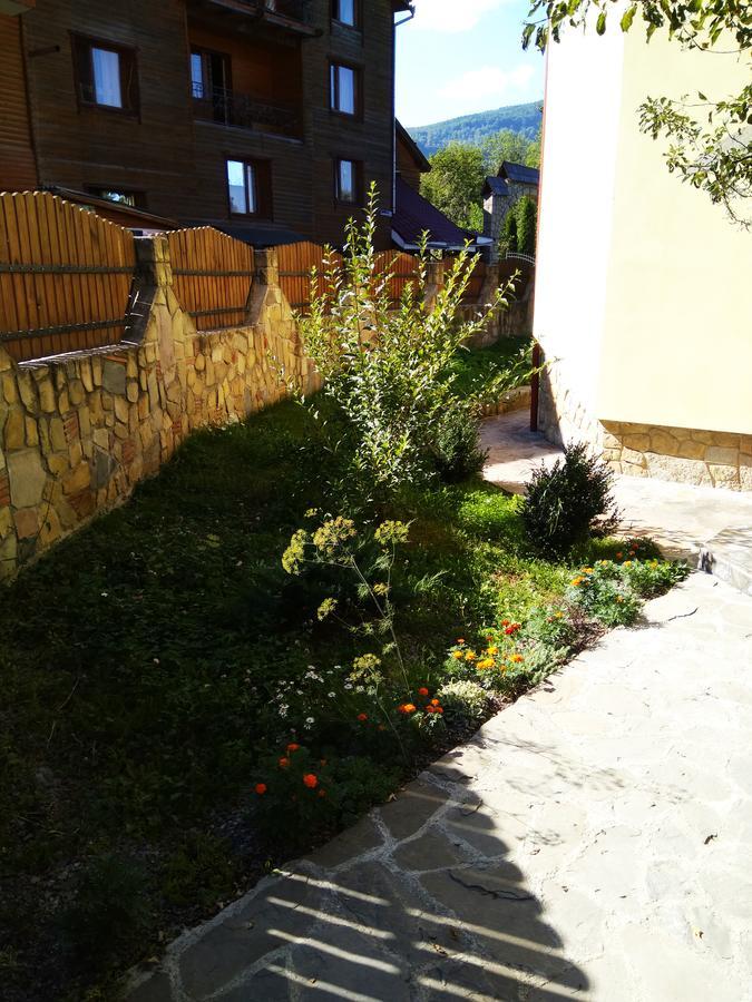 Oskolok Dovbusha Mini-Hotel Iaremcea Exterior foto